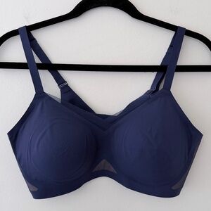 NWT Honeylove Crossover V-Neck Navy Wireless Adjustable Straps T-shirt Bra Comfy
